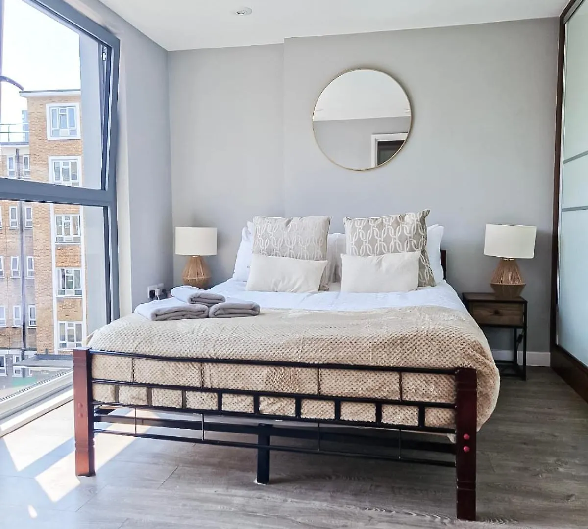 Contemporary Apartments With Private Terraces In Shoreditch, Hoxton, Islington London 0*,  United Kingdom