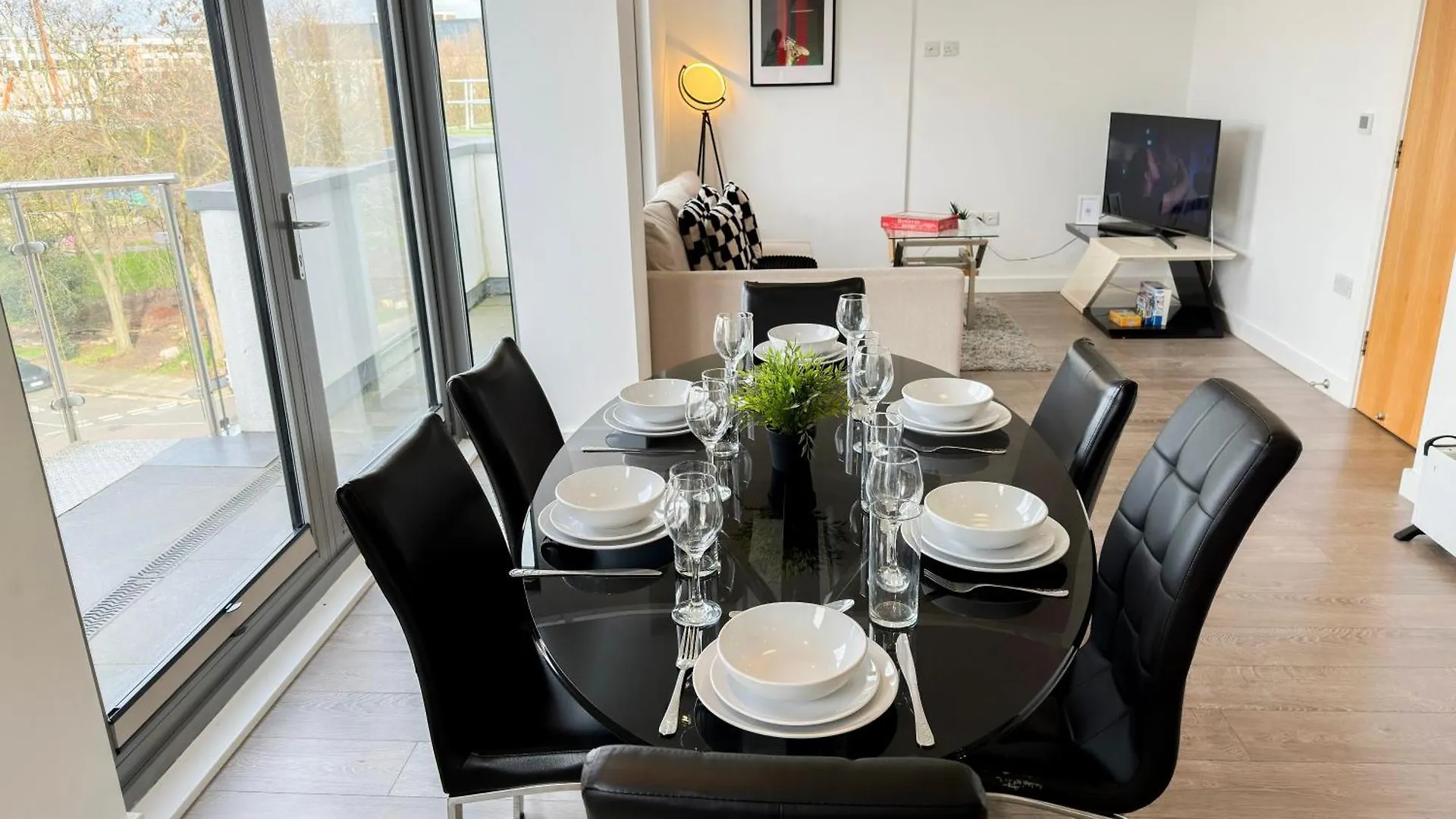 Contemporary Apartments With Private Terraces In Shoreditch, Hoxton, Islington London