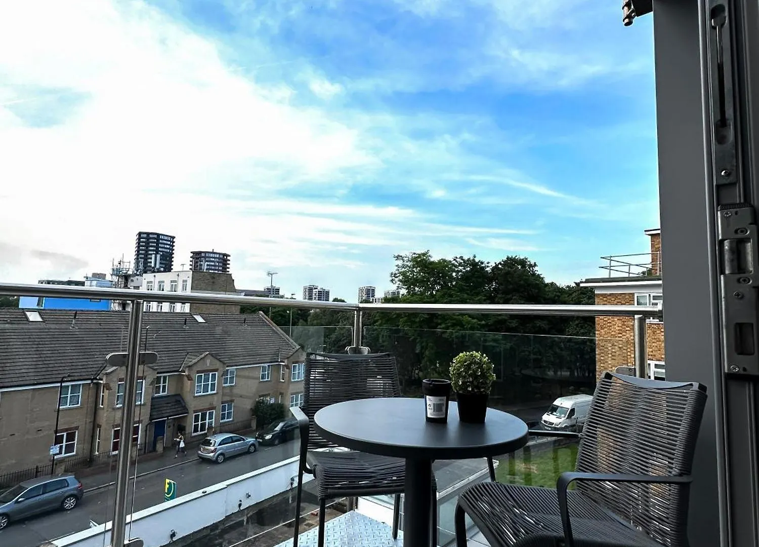 Contemporary Apartments With Private Terraces In Shoreditch, Hoxton, Islington London 0*,  United Kingdom