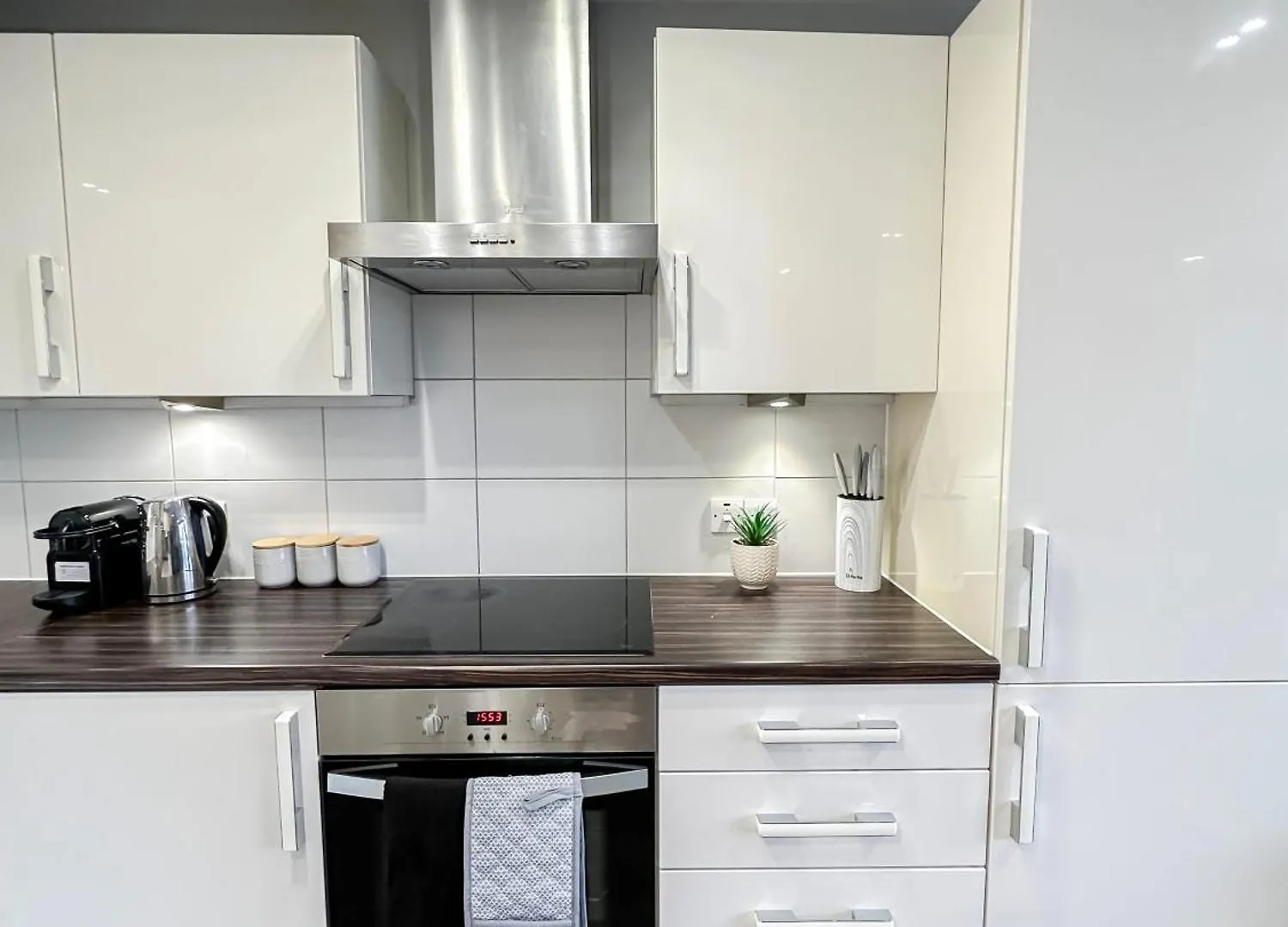 Contemporary Apartments With Private Terraces In Shoreditch, Hoxton, Islington London United Kingdom