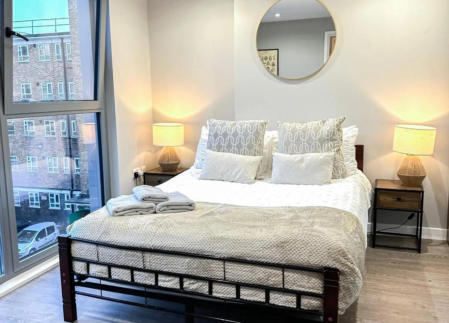 Contemporary Apartments With Private Terraces In Shoreditch, Hoxton, Islington London
