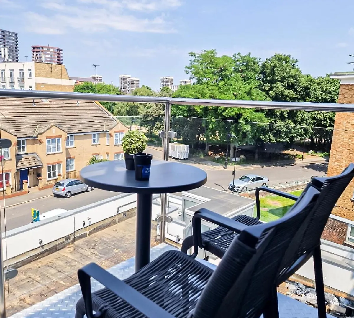 Contemporary Apartments With Private Terraces In Shoreditch, Hoxton, Islington London
